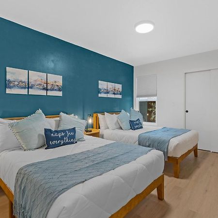 Peaceful Phoenix Getaway - Central Location, Family-Friendly & Pool Table! Екстер'єр фото
